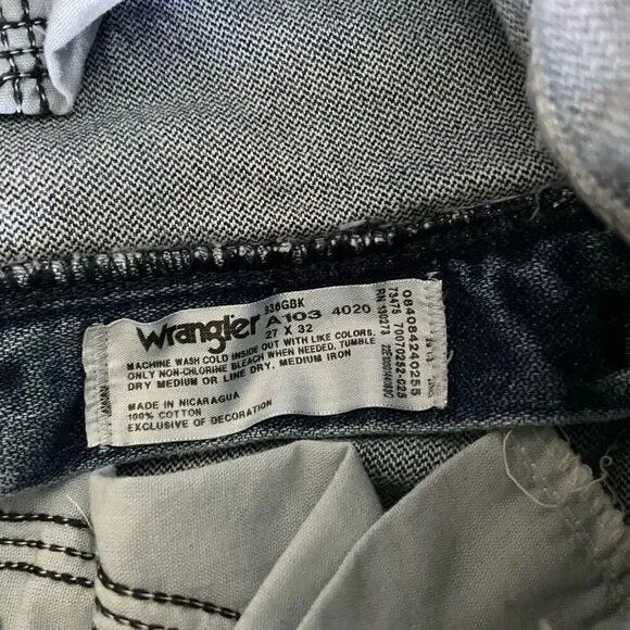 Wrangler Cowboy Cut Slim Fit jeans Size 27x32